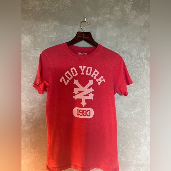 Zoo York T-Shirt - Picture 1 of 2